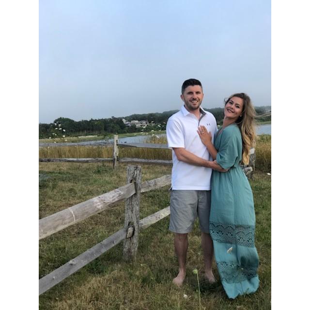 impromptu engagement photo shoot