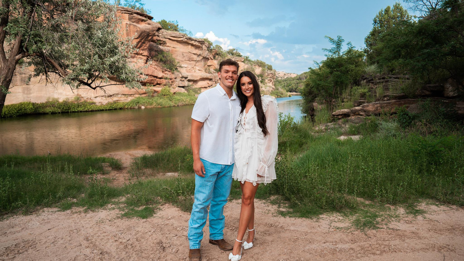 The Wedding Website of Meagan Alvarado and Jaren Alvarado