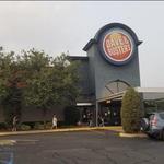 Dave & Buster's