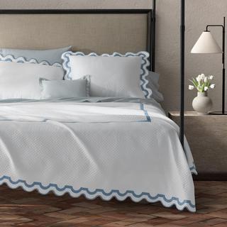 Mirasol Matelasse Coverlet