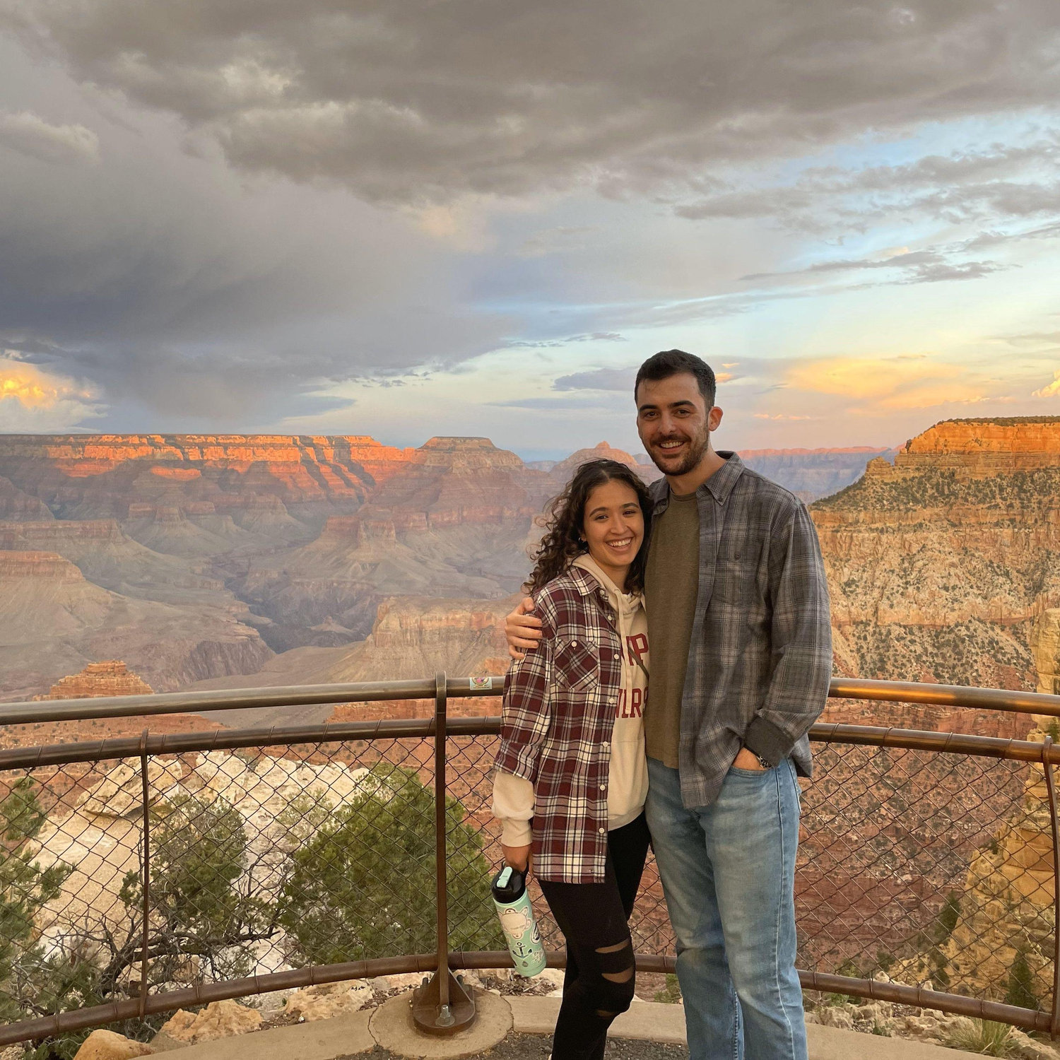 Conor and Ale take a trip to Arizona to see the Grand Canyon.