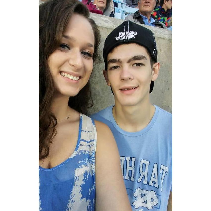 Mike visiting Alina in Chapel Hill for a Tar Heel Football Game