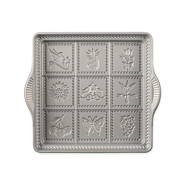 Nordic Ware English Shortbread Pan, 9x9 Inches, Non-stick