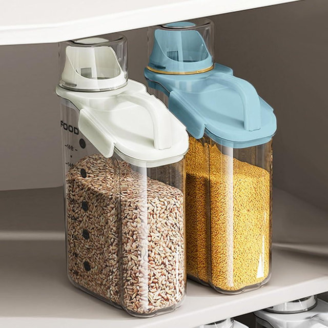 LANGMINGDE 2 PCS Airtight Storage Containers, 2.8L/95fl.oz Cereal Rice Holder, Dog Cat Food Dispenser with Measuring Cup, BPA Free Clear Plastic Kitchen Pantry Organization Bin, 1 Blue+1 White