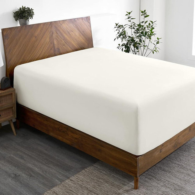 Bare Home King Fitted Sheet - Extra Deep Pocket Fitted Sheet - Premium 1800 Microfiber - Ultra-Soft Wrinkle Free - King Deep Pocket Bottom Sheets (King - 11" to 22" Pocket, Cream)