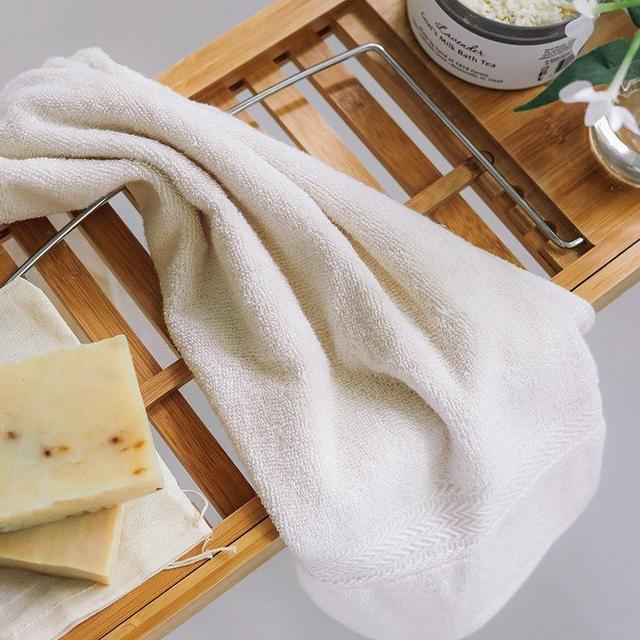 Leighton Hand Towel