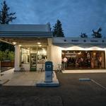 Lincoln Ave Wine Walk