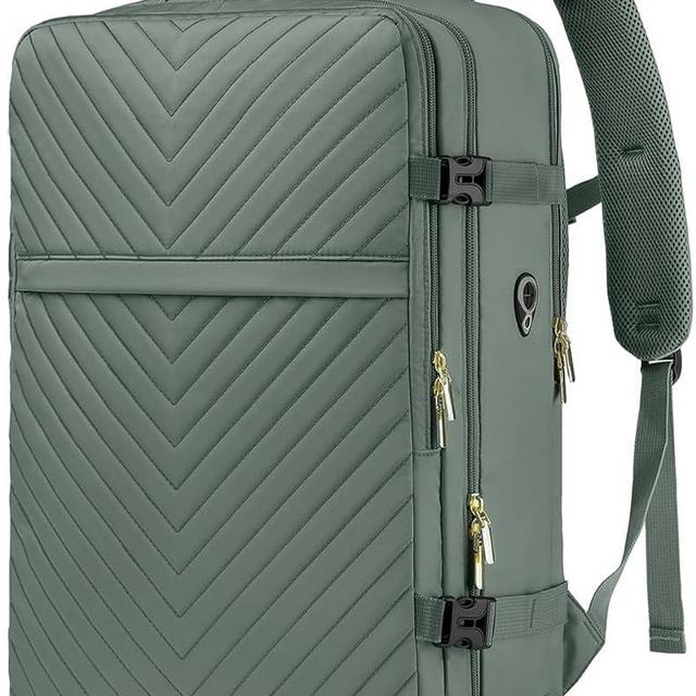 Large Carry On Travel Backpack - Flight Approved Waterproof Luggage Suitcase Backpacks Personal Item Size for Women Men Fit 17 Inch Laptop College Overnight Bag Anti-Theft Weekender Daypack Dark Green