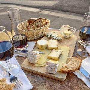 Cheese and Wine Tasting in Burgundy