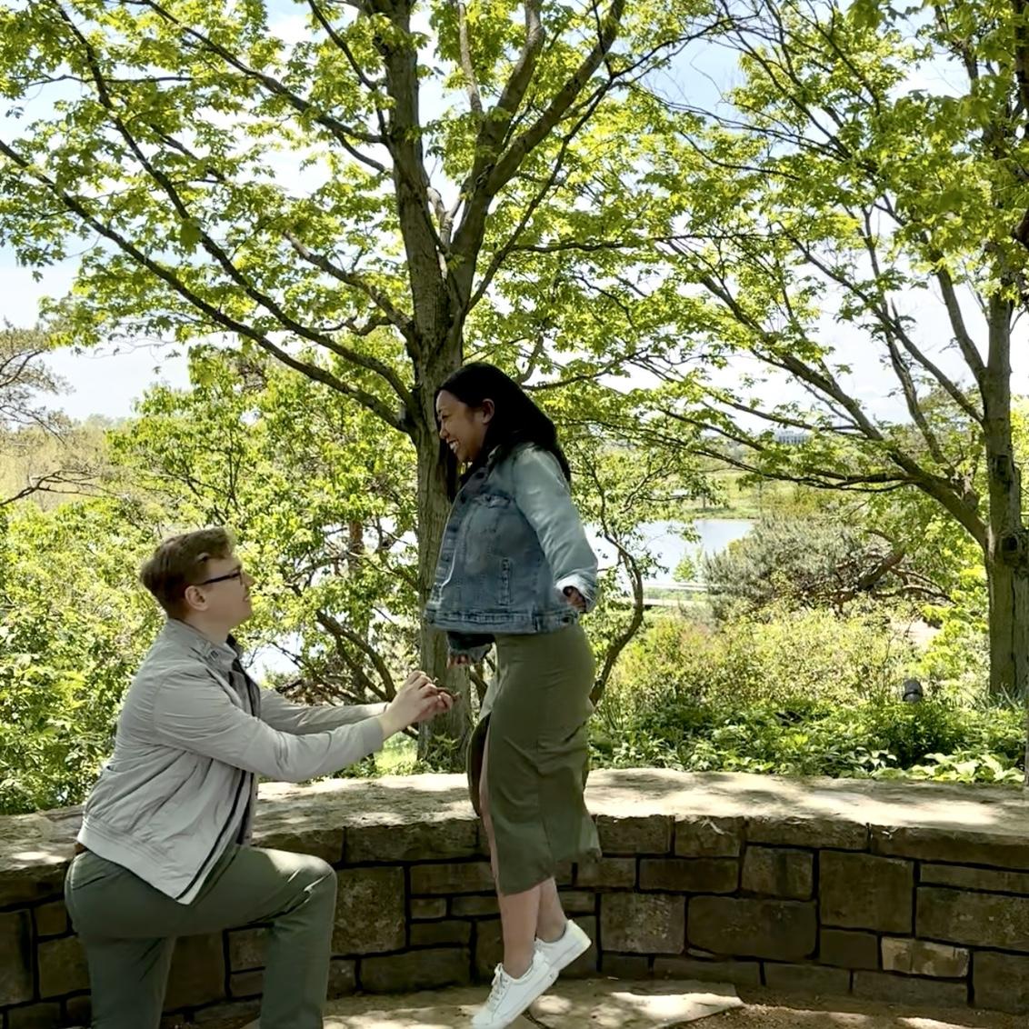 Sam's little jump to get to Bo for the proposal