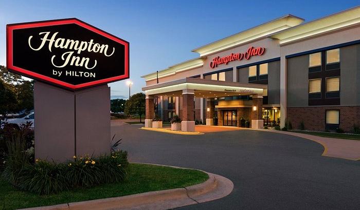 The Wedding Website of Samantha Sippy and Derek Monday