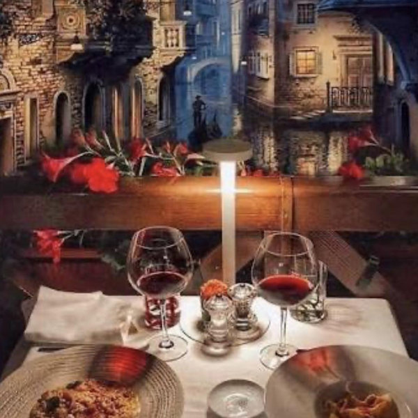 Romantic Honeymoon Dinners