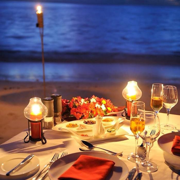 Honeymoon dinner
