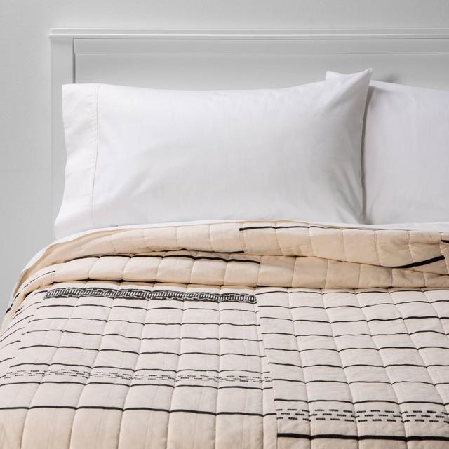 Full/Queen Jacquard Stripe Quilt Black/Cream - Project 62™
