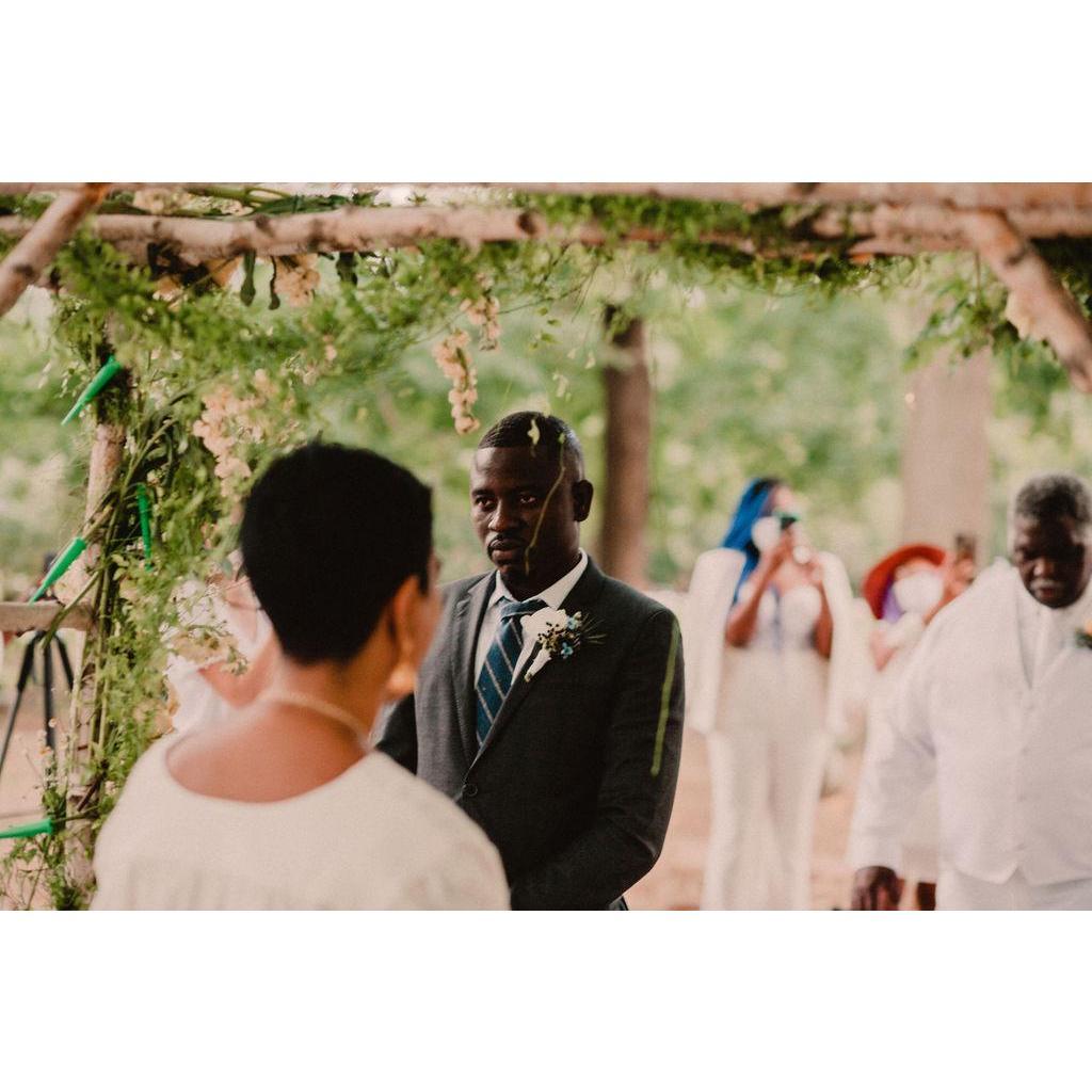 Hamade has his back turned until I reached the wedding arch!