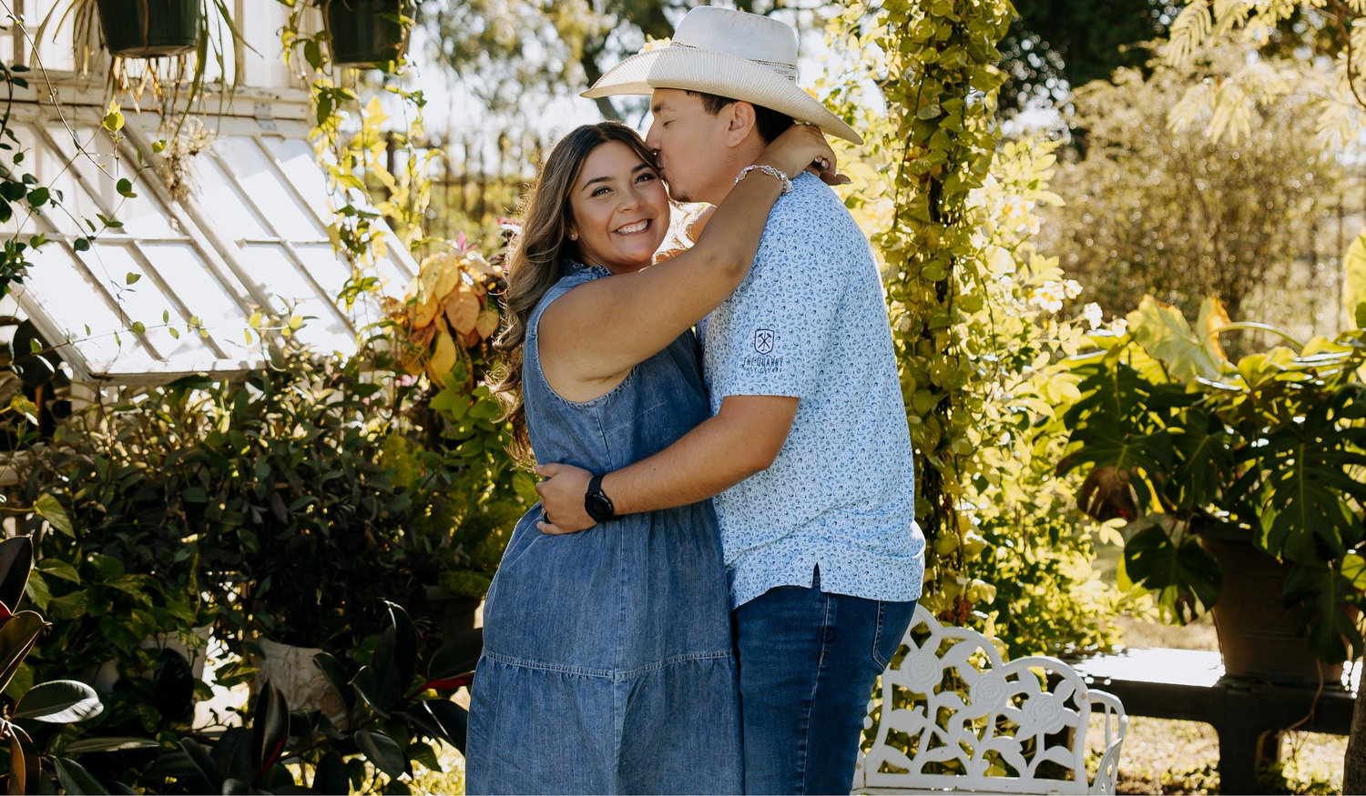 The Wedding Website of Celeste Garcia and Gregorio Garcia