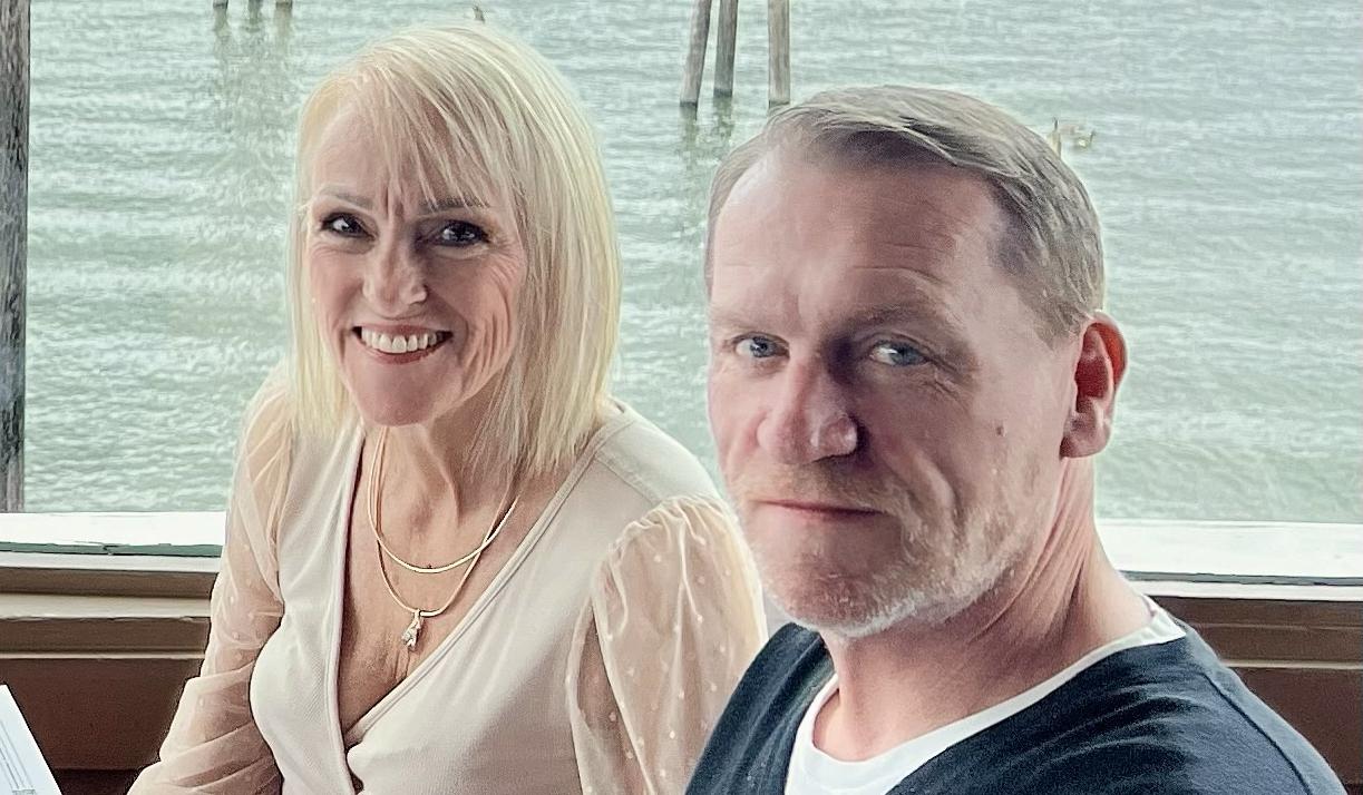 The Wedding Website of Kim Elaine Vaden and William Warren Tarr, Jr