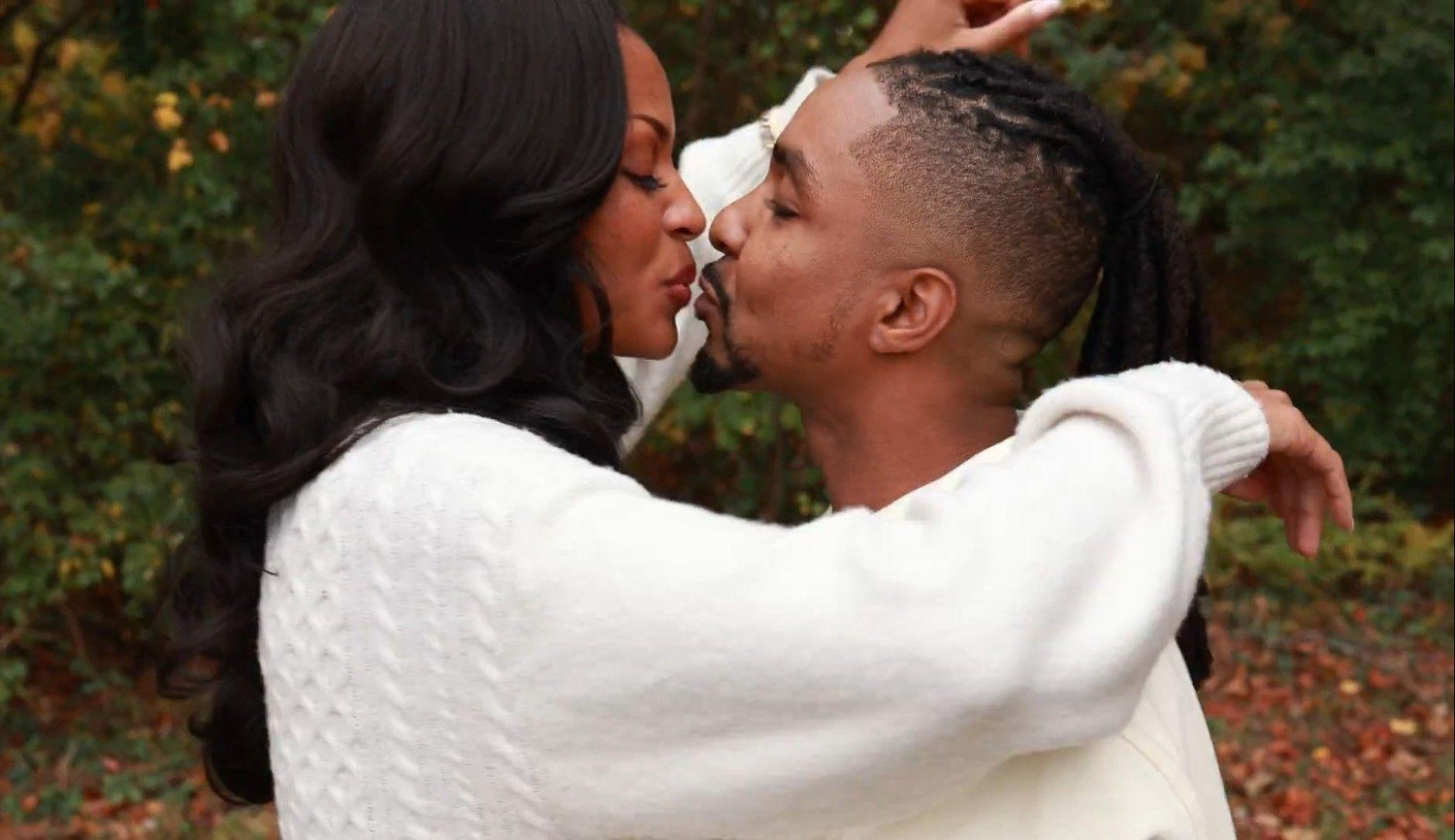 The Wedding Website of Jade Morgan and Kenny Bolar II