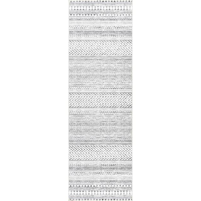 nuLOOM Kira Machine Washable Geometric Runner Rug - Gray 2' 6" x 10'