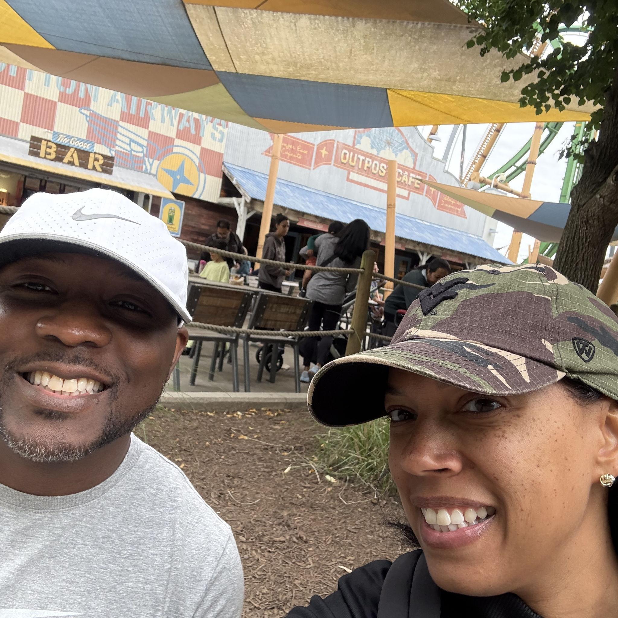 Kings Dominion, escaping the kids!