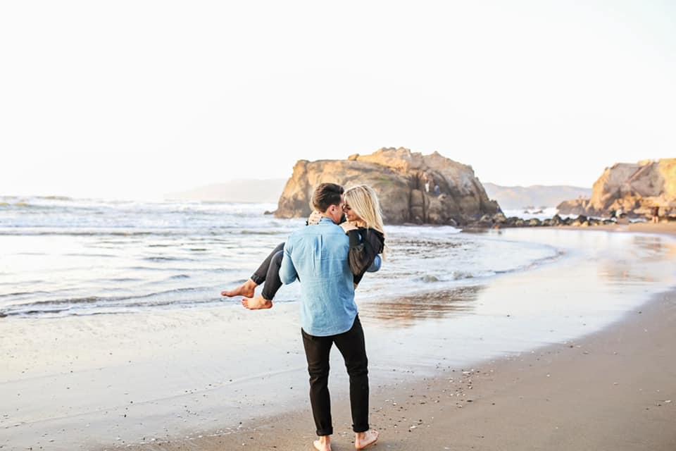 The Wedding Website of Aundrea Mills and Connor Graves