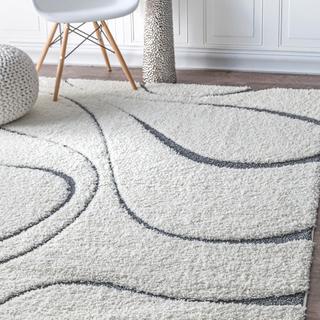 Carolyn Area Rug