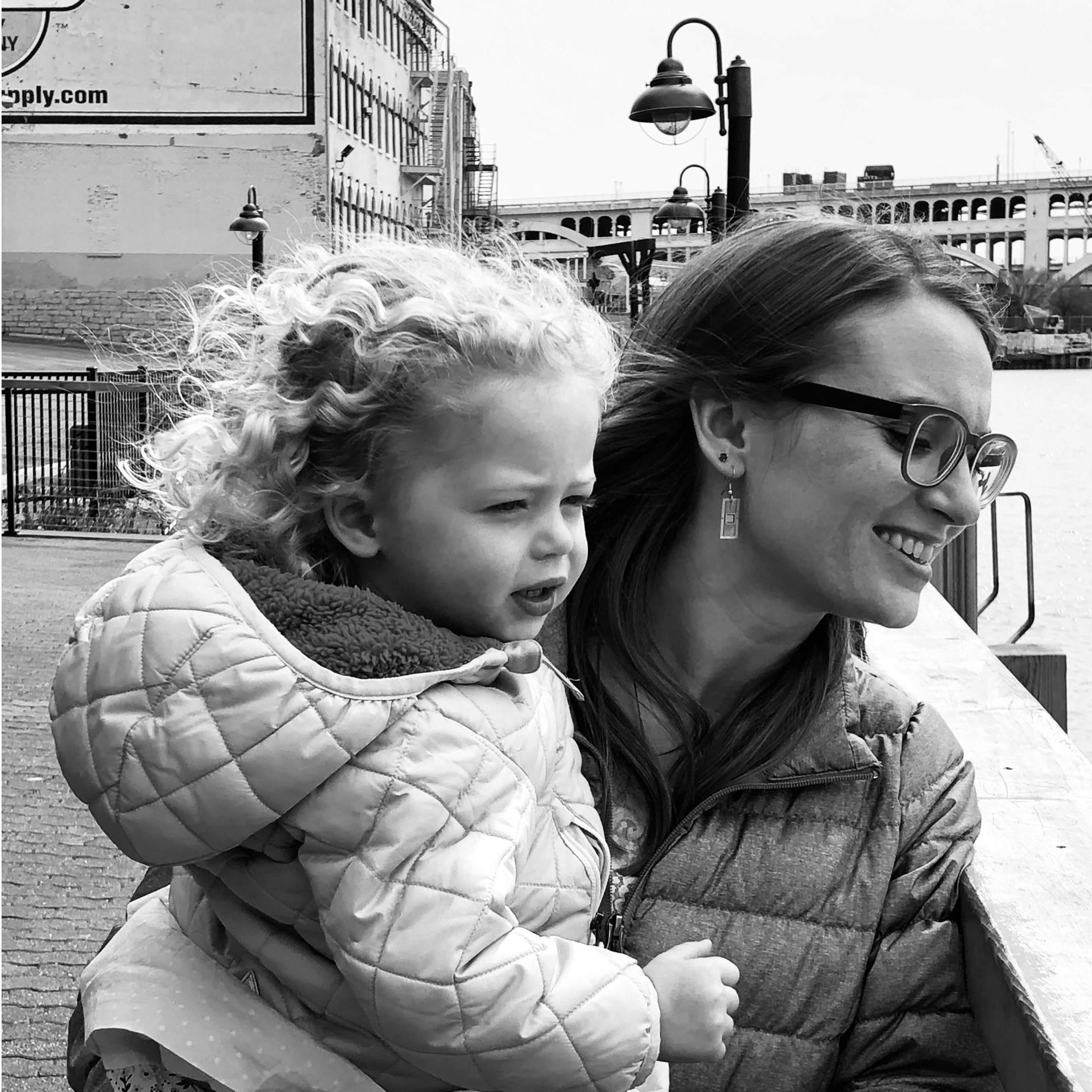 Lainey love.