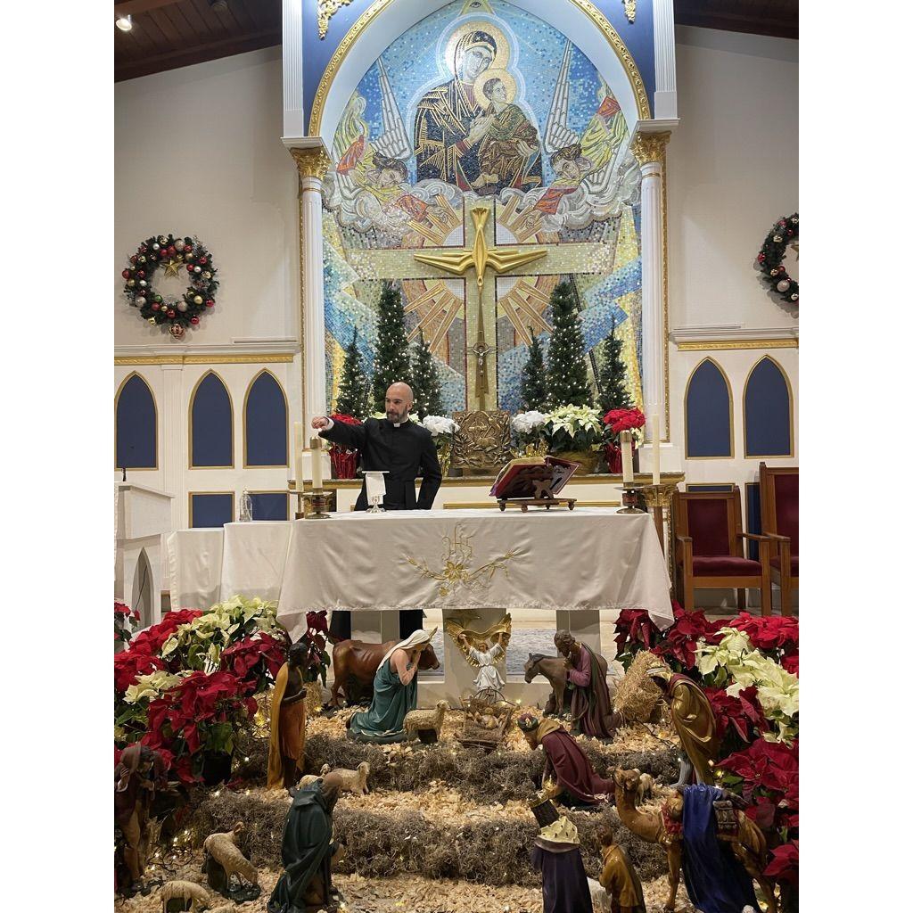 Christmas eve mass at 1:00am! It was this night that Karoline and JB secretly agreed they wanted to marry the other.