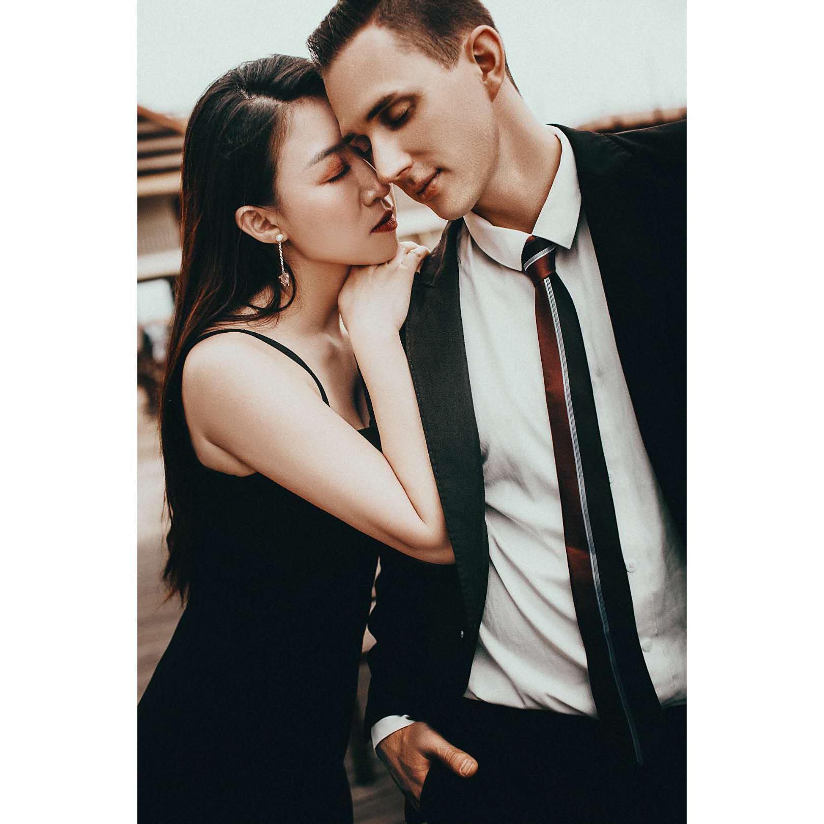 11/30/2019 pre-wedding photo shoot in Sanya, China
