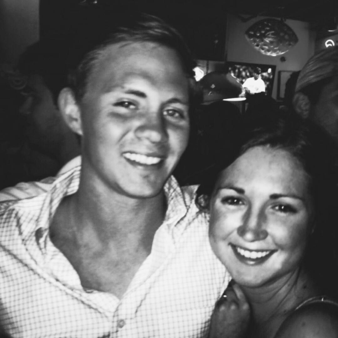 2014. Throwback to graduation weekend in Tuscaloosa. Bringing the family out to our local spots (and introducing them to our favorite drinks...)