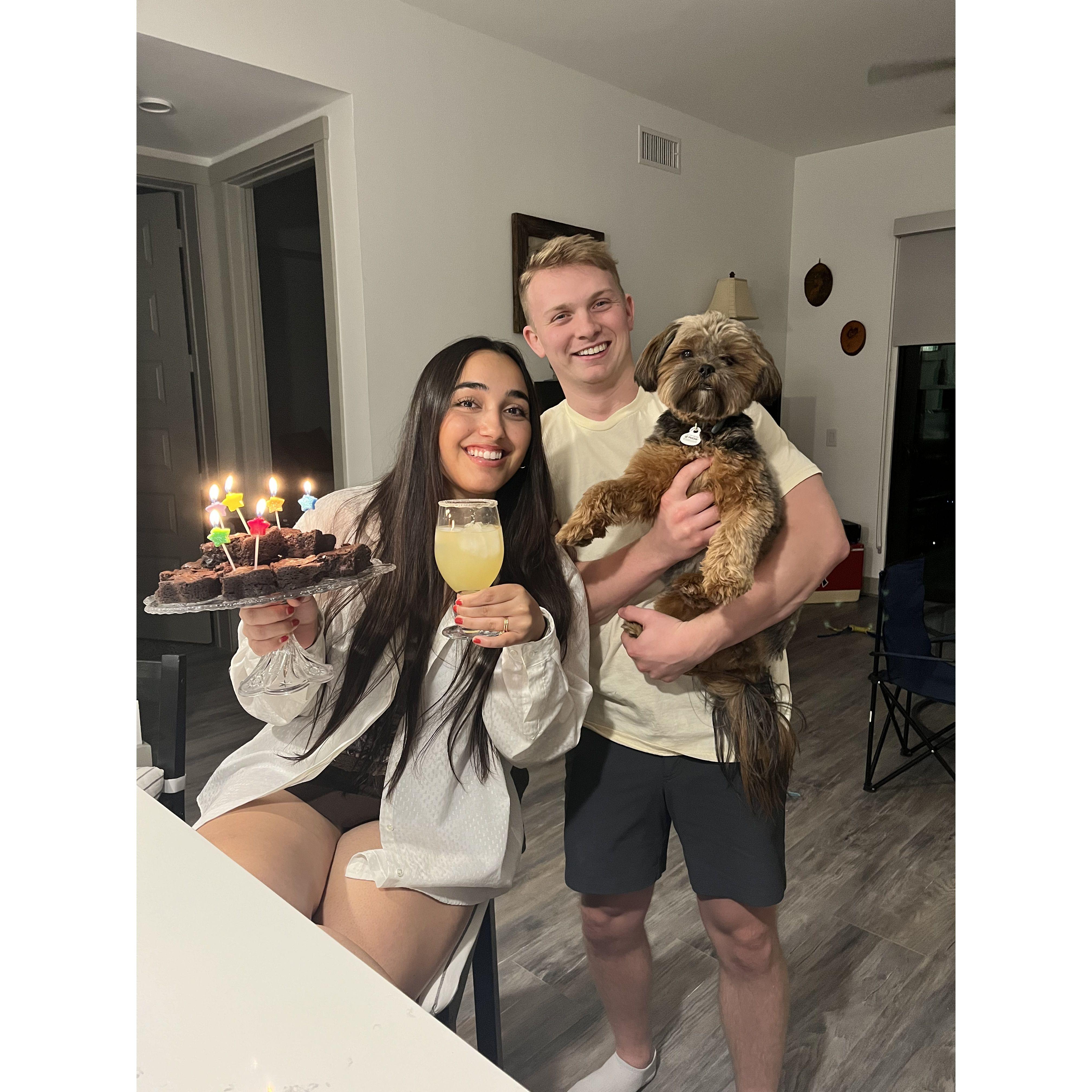 Can't forget about miss Mochi (and shoutout to our fav kitty Nina, we love u!)