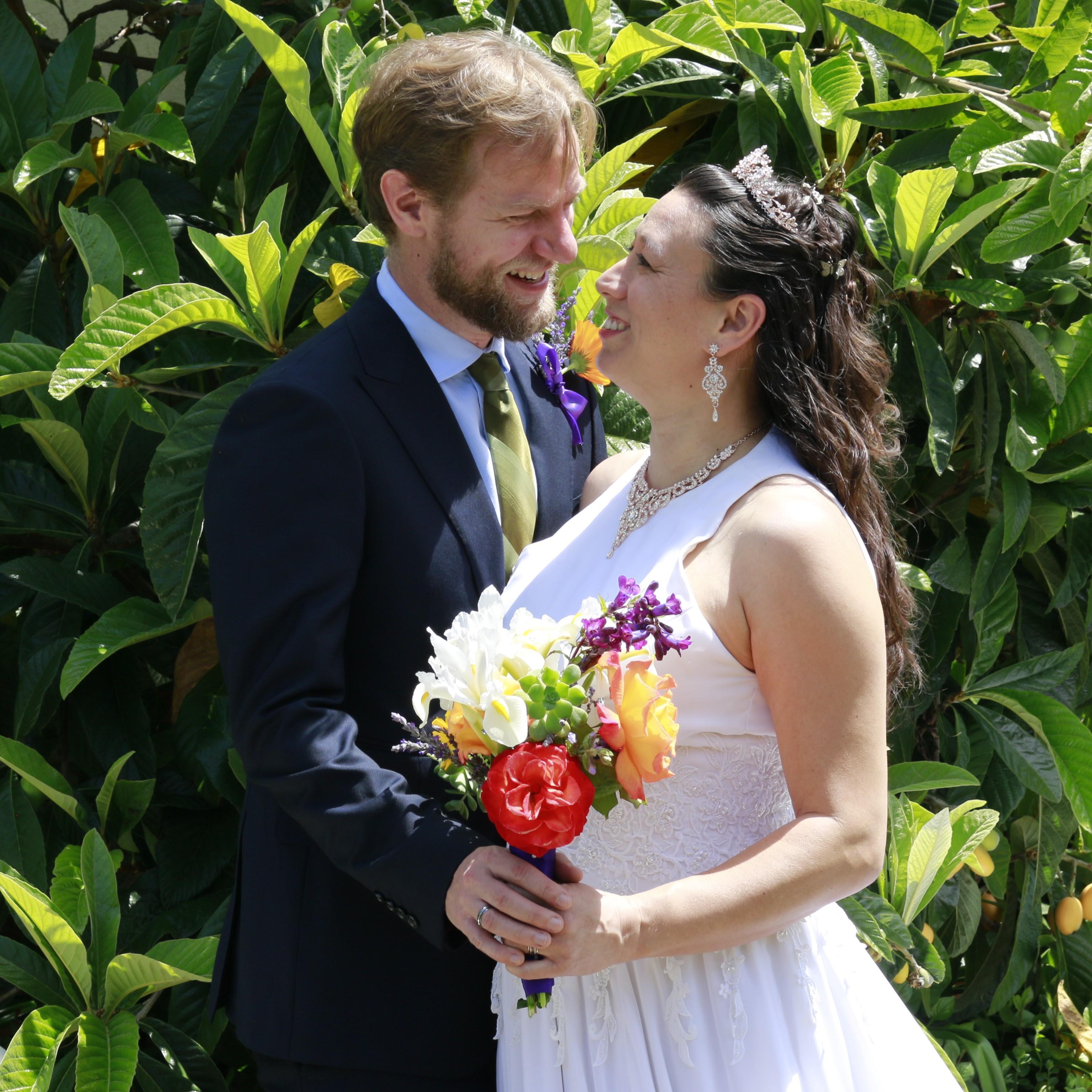Our front yard was a pretty nice venue too, with lovely flowers!