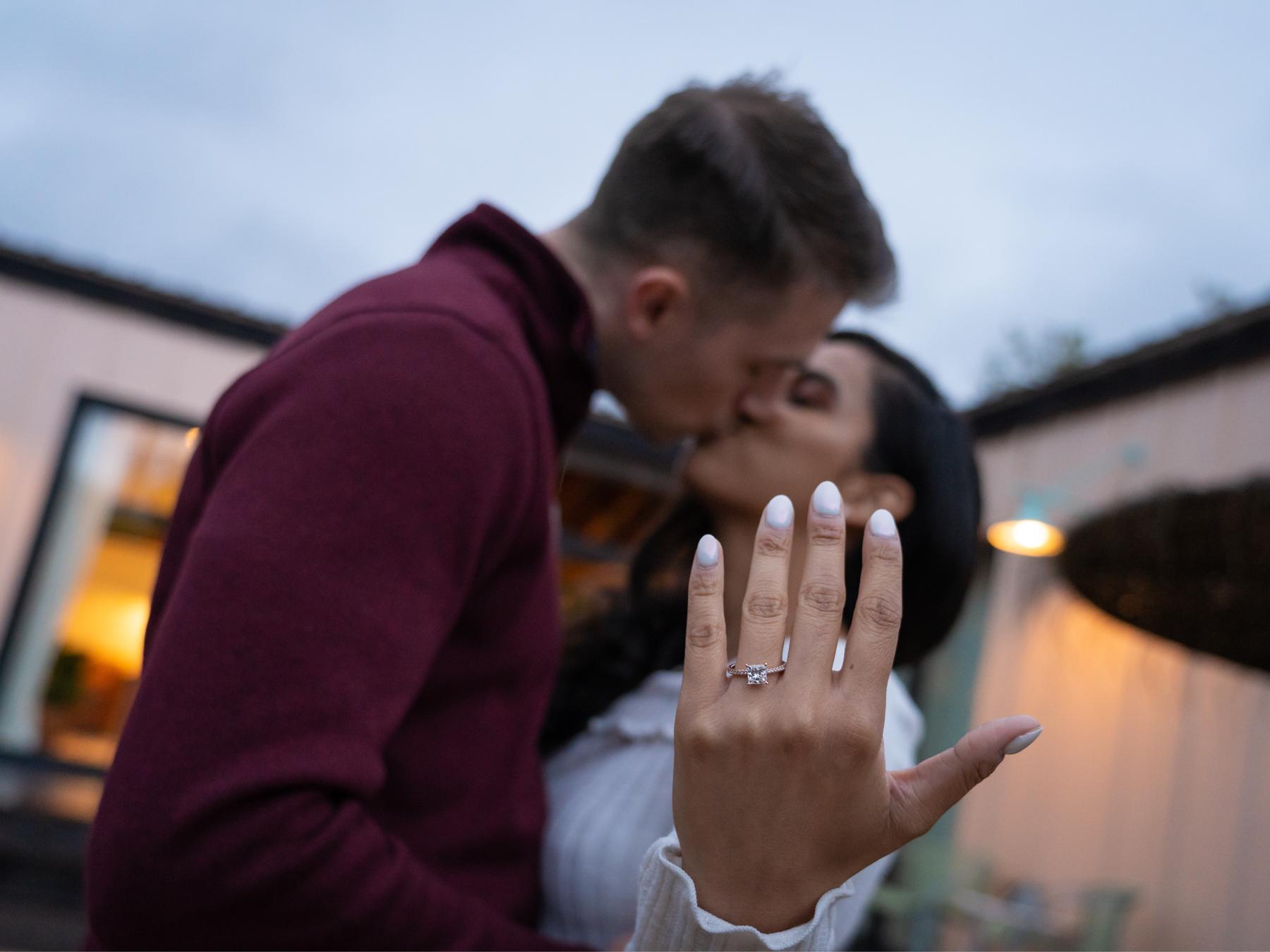 The Wedding Website of Elizabeth Rios and Isaac Hood