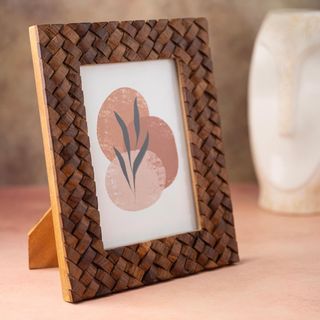 Criss Cross Wood Picture Frame
