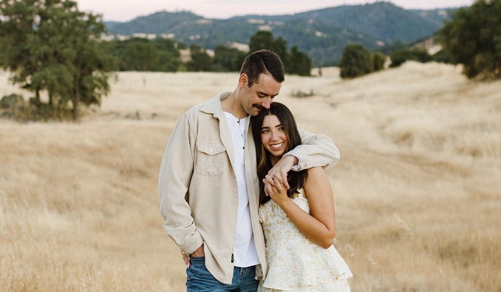 The Wedding Website of Danielle Marie Napier and Nickolas Raymond Hulsing
