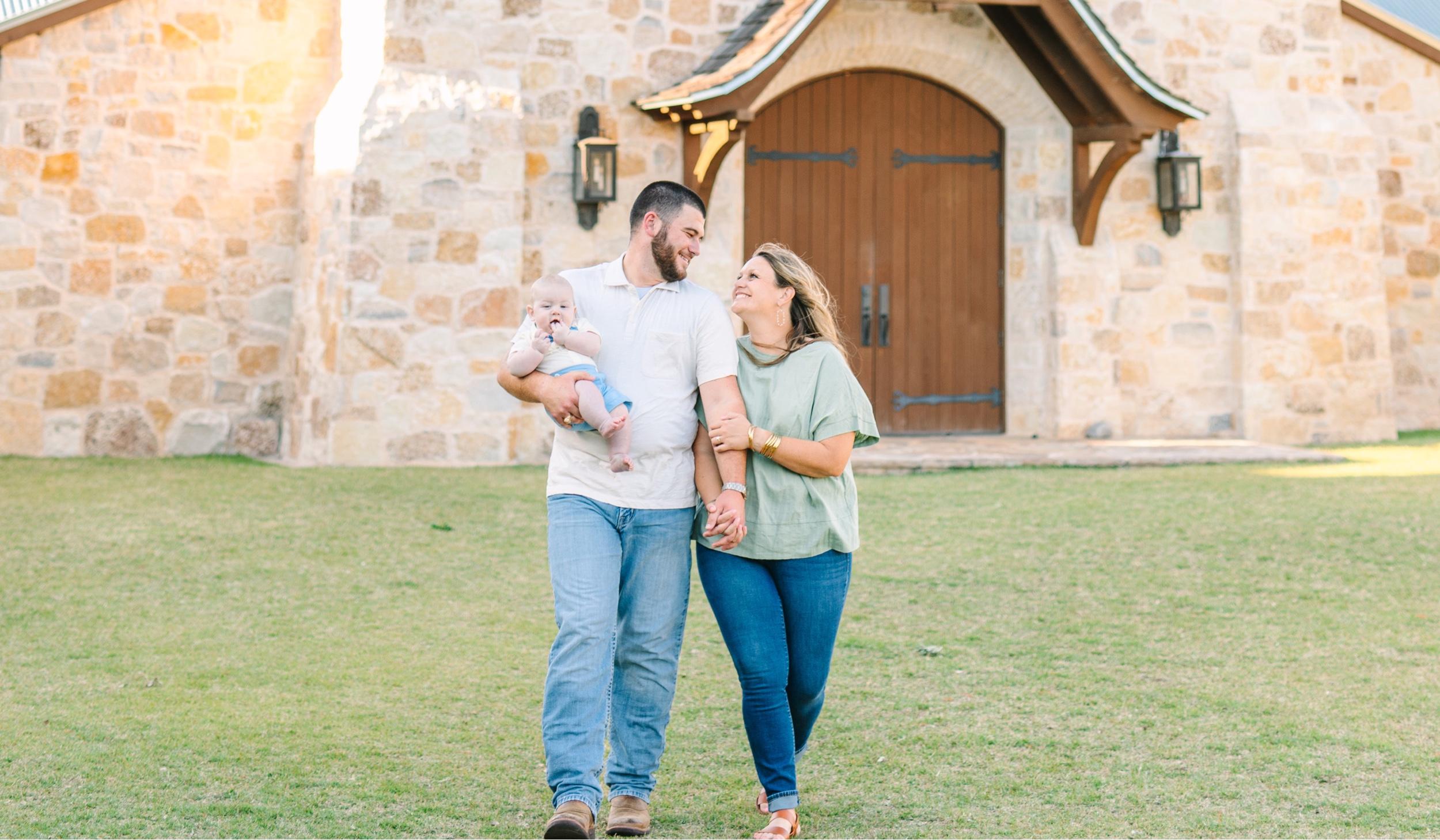 The Wedding Website of Kimberly Myhre and Samuel Burnside