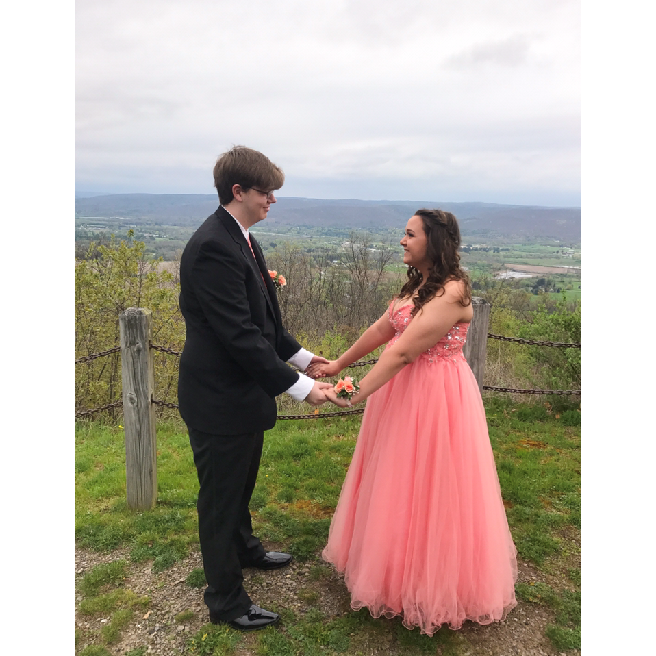 Jheni's senior prom in 2017.