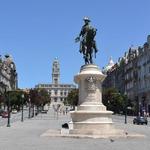 Porto - Take a selfie in Avenida dos Aliados