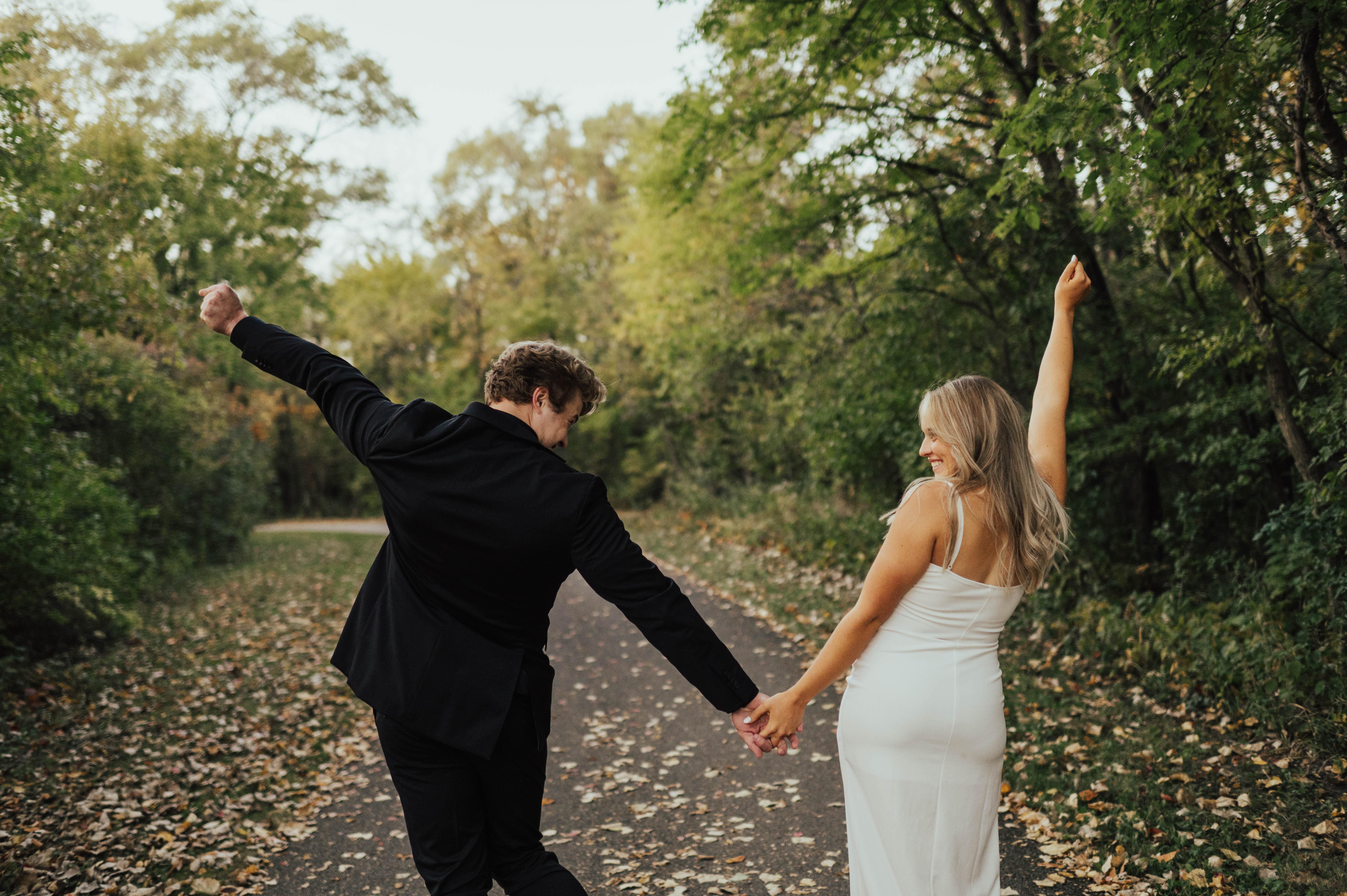 The Wedding Website of Isabel Wolf and Jayden Scott