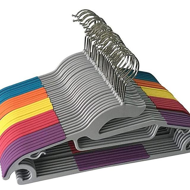 Jeronic P3500M 30 Pack Light-Weight Non-Slip Durable Clothes Plastic Hangers Various Perfect for Pants, Dress, Jacket, Underwear and Shirt, 5 Mixed Color 01