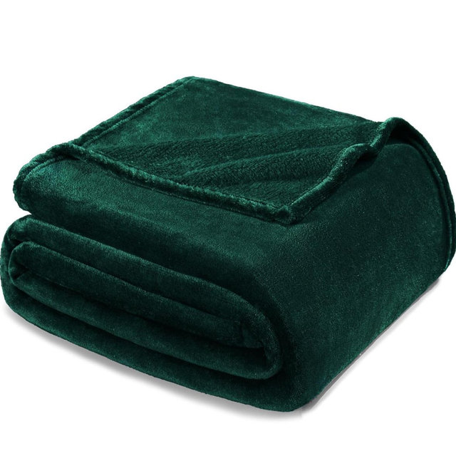 Exclusivo Mezcla Fleece Blankets Queen Size for Bed, Super Soft and Warm, All Season, Cozy, Plush, Lightweight, 90x90 Inches, Forest Green