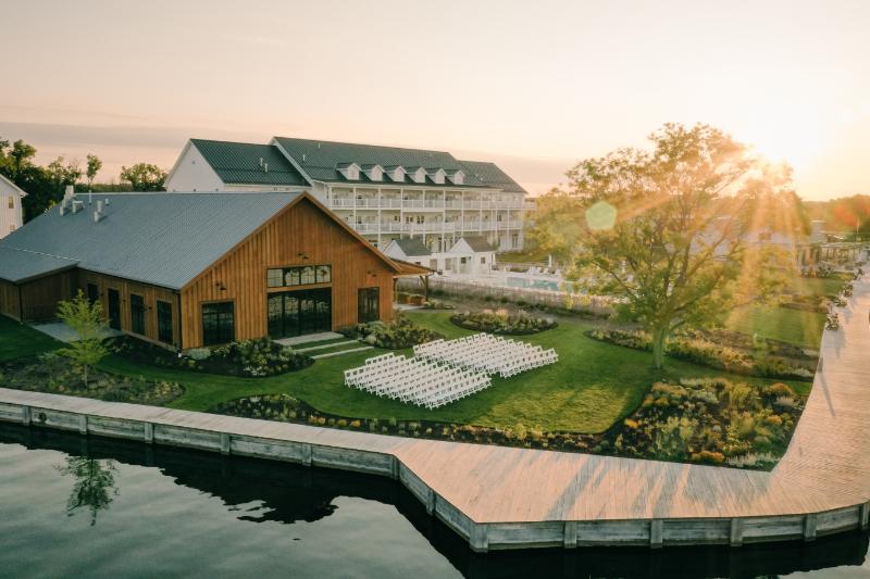 The Wedding Website of Peri Bernstein and Jason Hitzfield