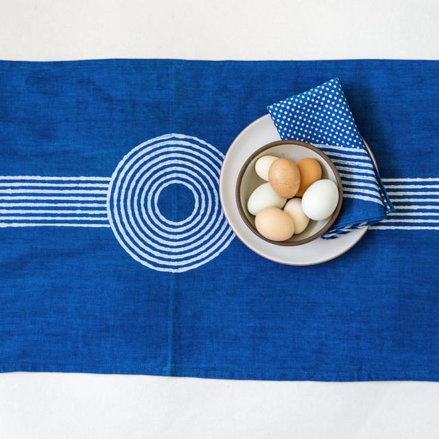 Dolly Table Runner
