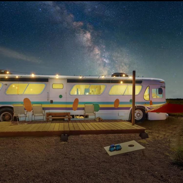Honeymoon Air BNB #1 Converted Bus @ Grand Canyon