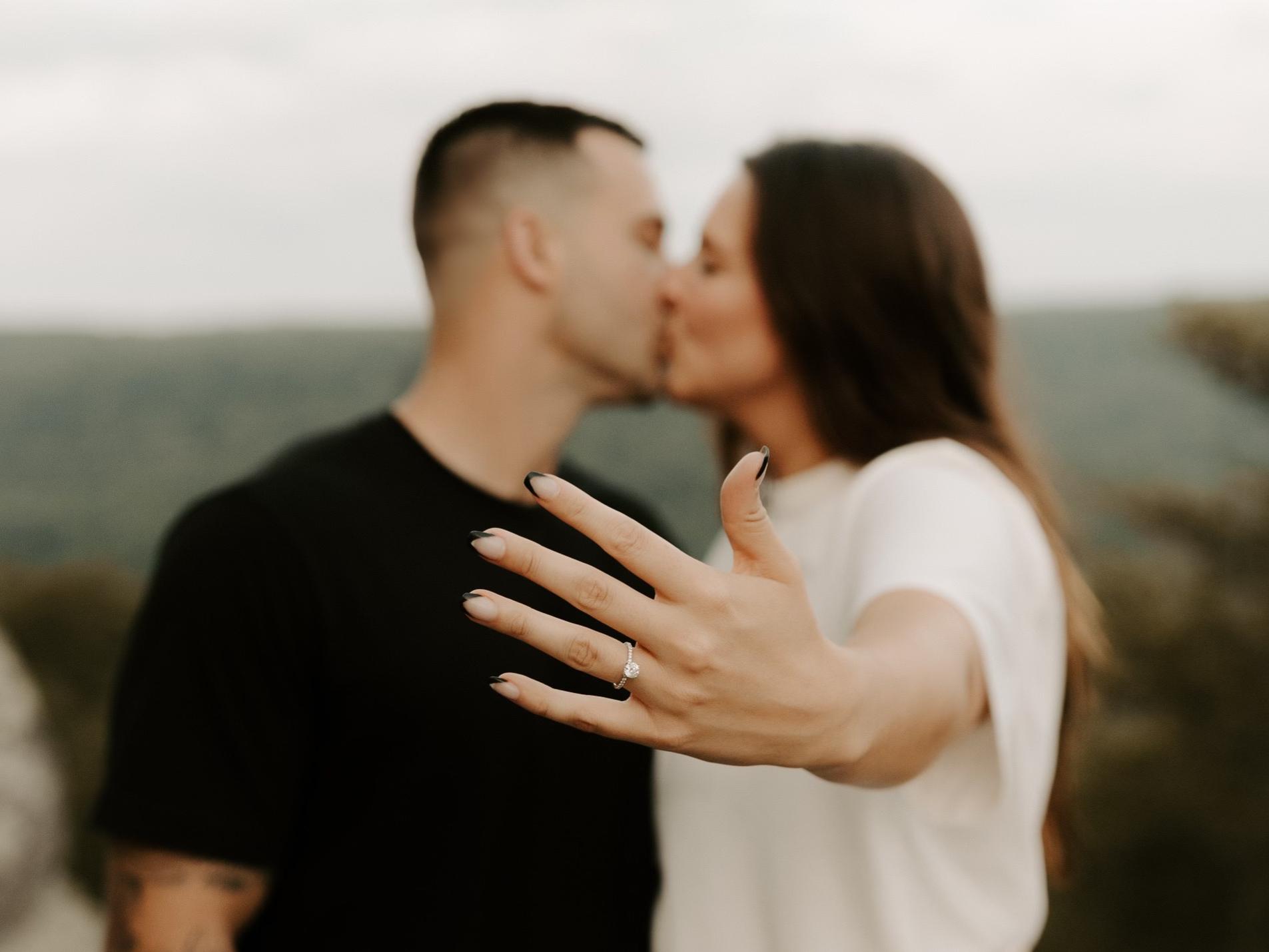 The Wedding Website of Morgan Lenhart and Matthew Williams