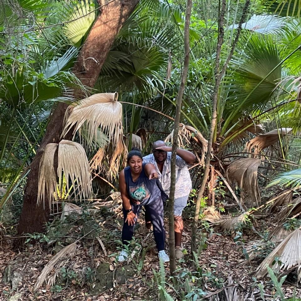 Hiking at the Ravine Gardens State Park! 
05.22.2021