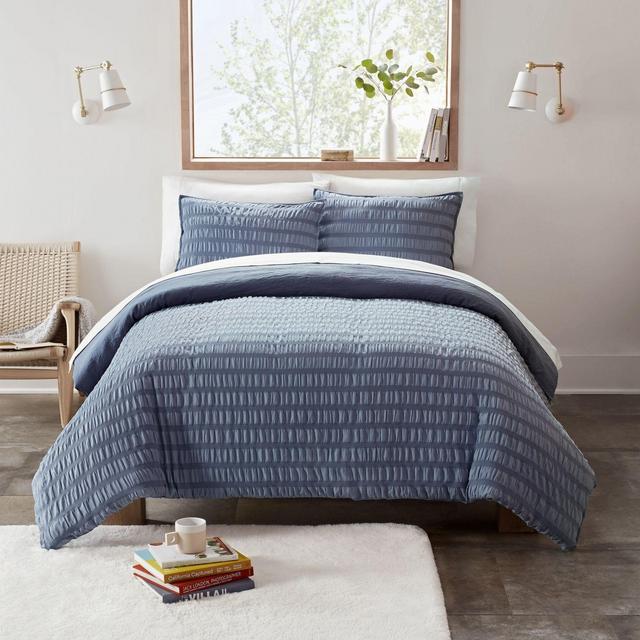 UGG® Devon Textured 2-Piece Reversible Twin/Twin XL Comforter Set in Tahoe Blue Stripe