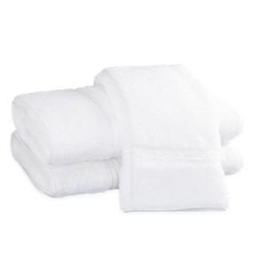 Bel Tempo Towels | Matouk (Guest Towel / White)