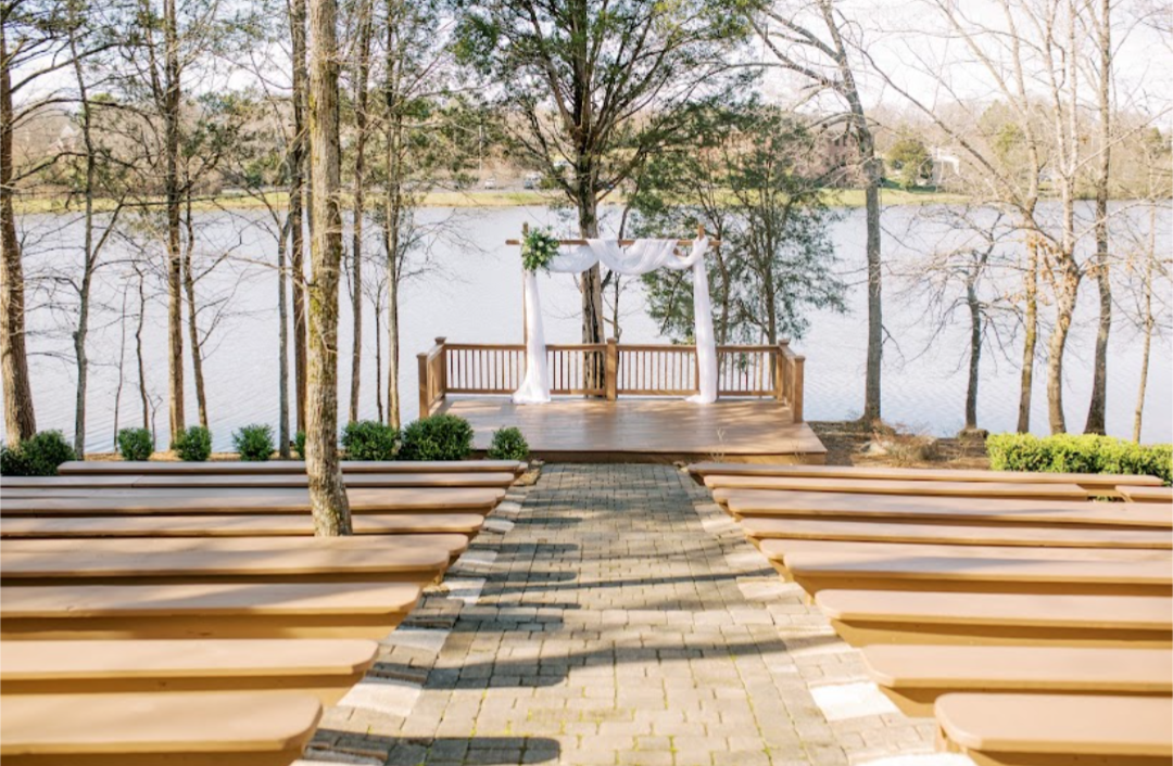 The Wedding Website of Mike Hodge and Sydney McKinney