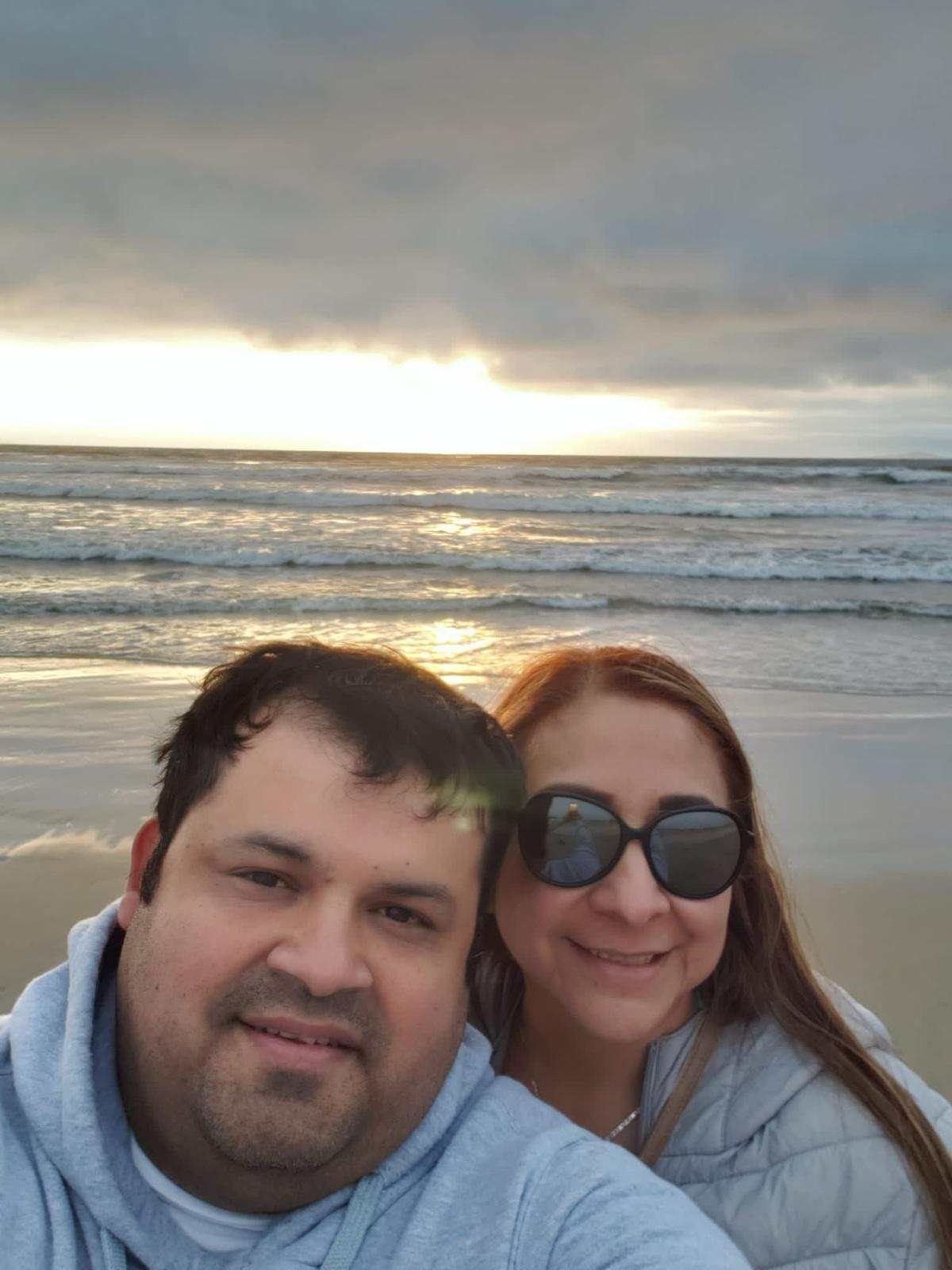 The Wedding Website of Sara Plaza and Julio Ramirez